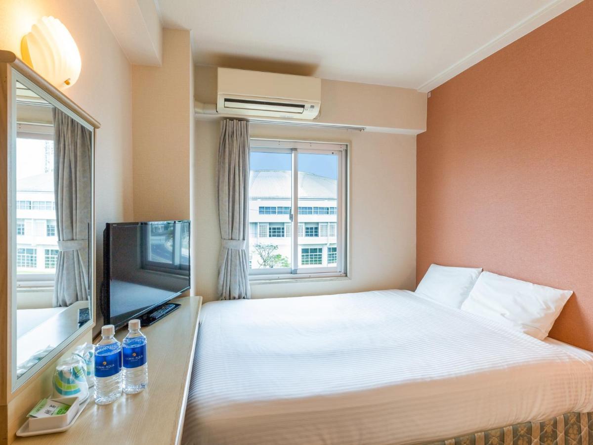 Hotel Park Stadium Naha Kültér fotó